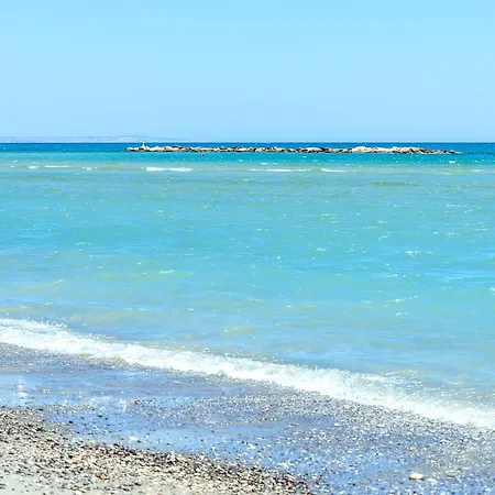 Color Cyprus Amozoniu Oroklini